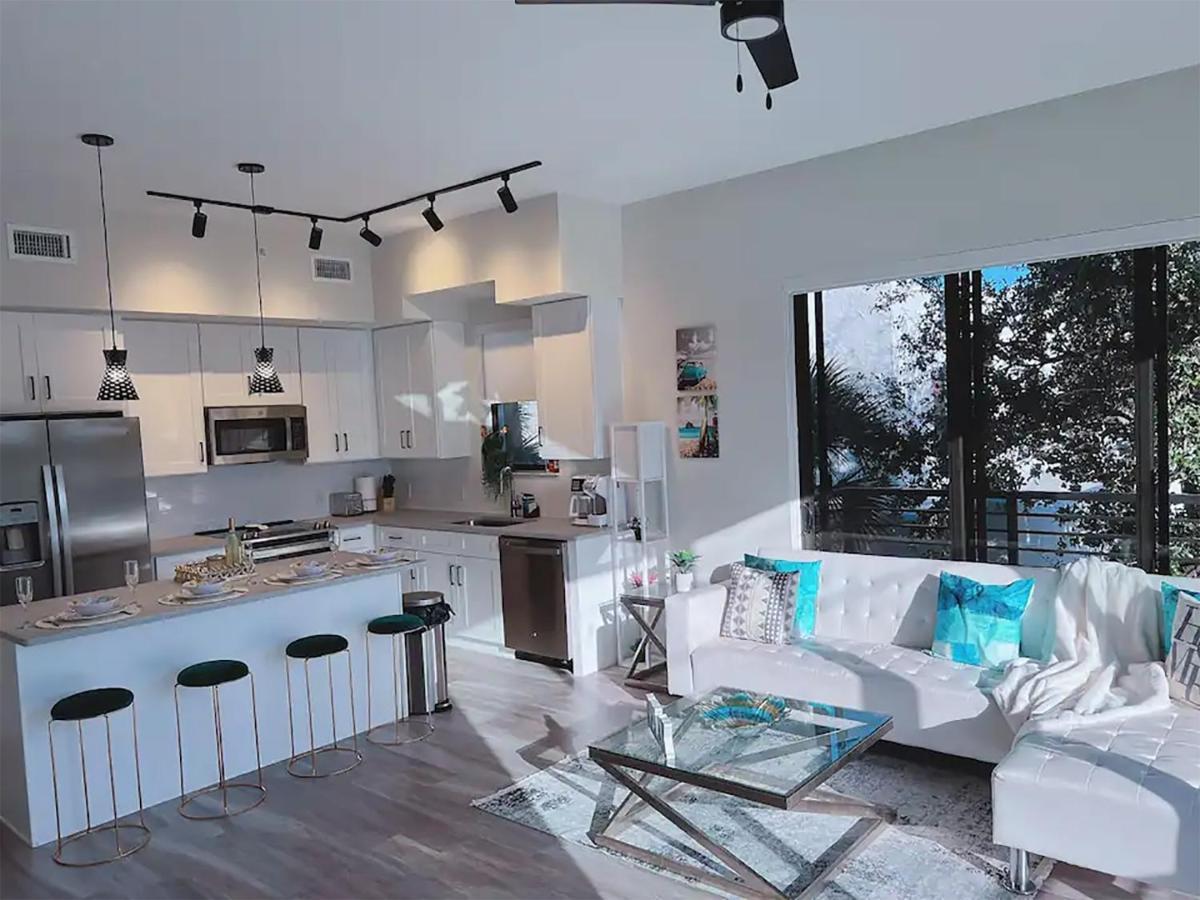 Lux Place And Cozy 3Beds 2Rooms Enjoy Life In Wpb Gym, Ev Station Nearby The Downtown And Beaches Уэст-Палм-Бич Экстерьер фото
