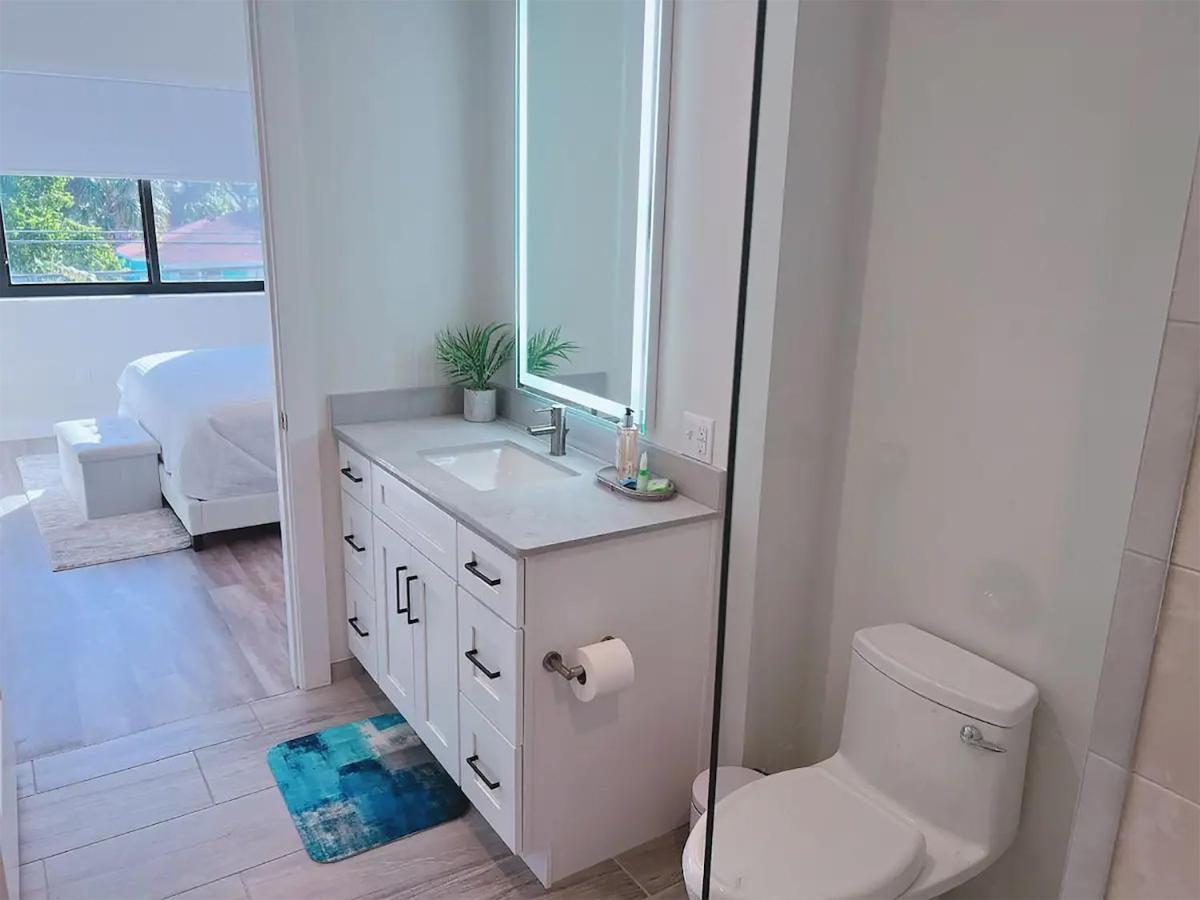 Lux Place And Cozy 3Beds 2Rooms Enjoy Life In Wpb Gym, Ev Station Nearby The Downtown And Beaches Уэст-Палм-Бич Экстерьер фото